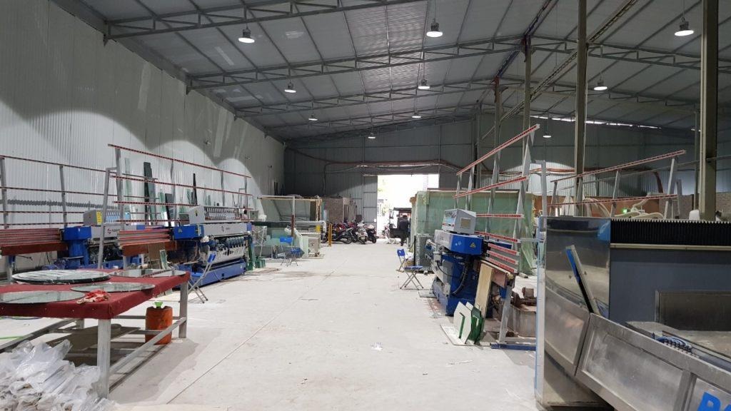 báo giá gương kính cường lực cắt theo yêu cầu