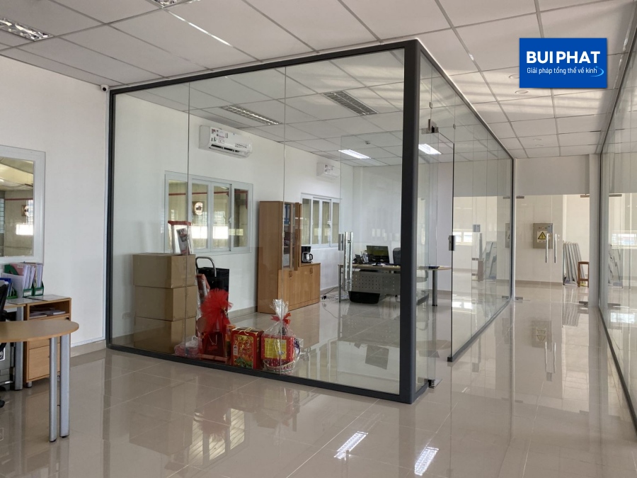 Mẫu cửa nhôm kính hiện đại
