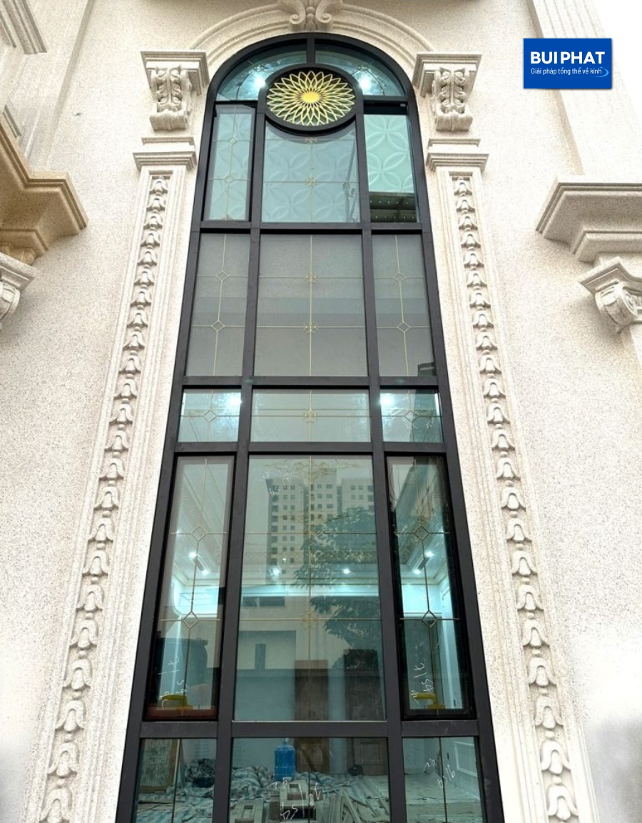 Mẫu cửa kính nhôm hệ