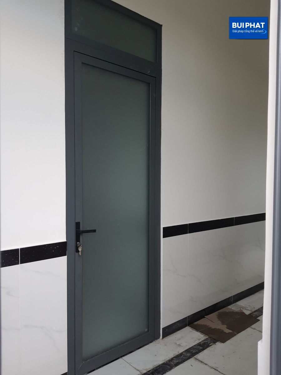 Cửa nhôm xingfa kính mờ