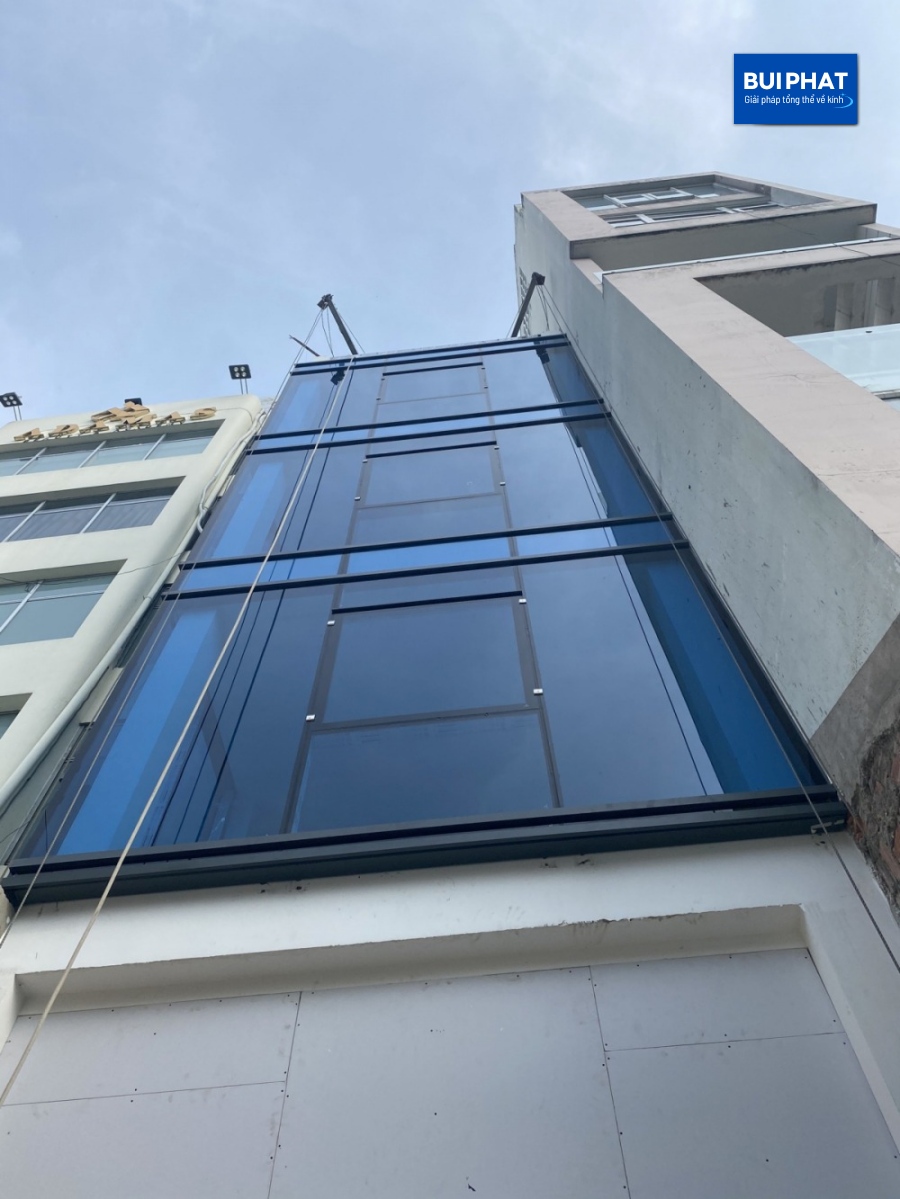 Hệ mặt dựng nhôm kính