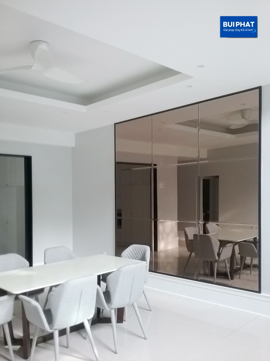 gương trang trí ốp tường