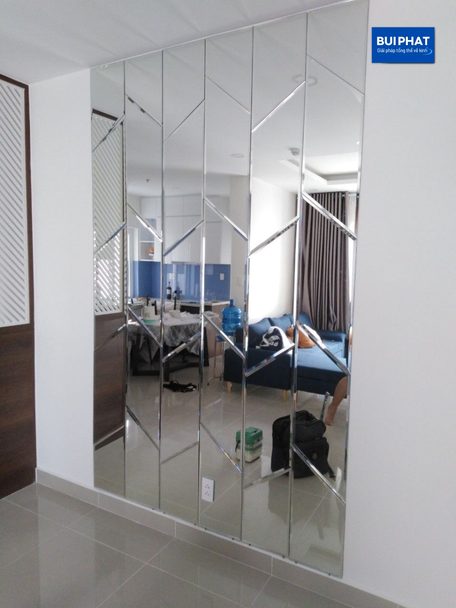 ốp gương