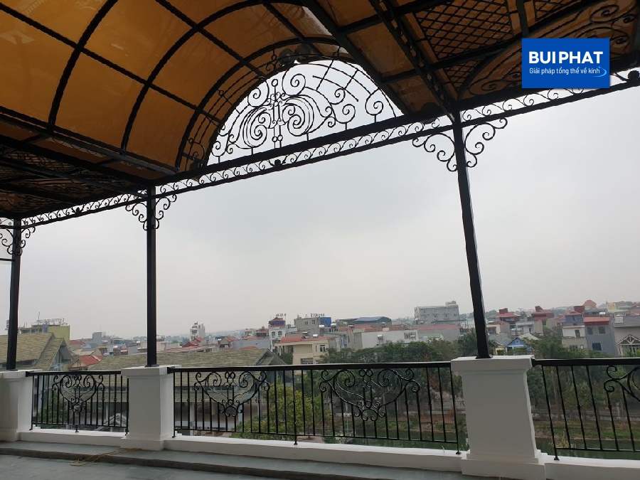 Mái kính có thể mở